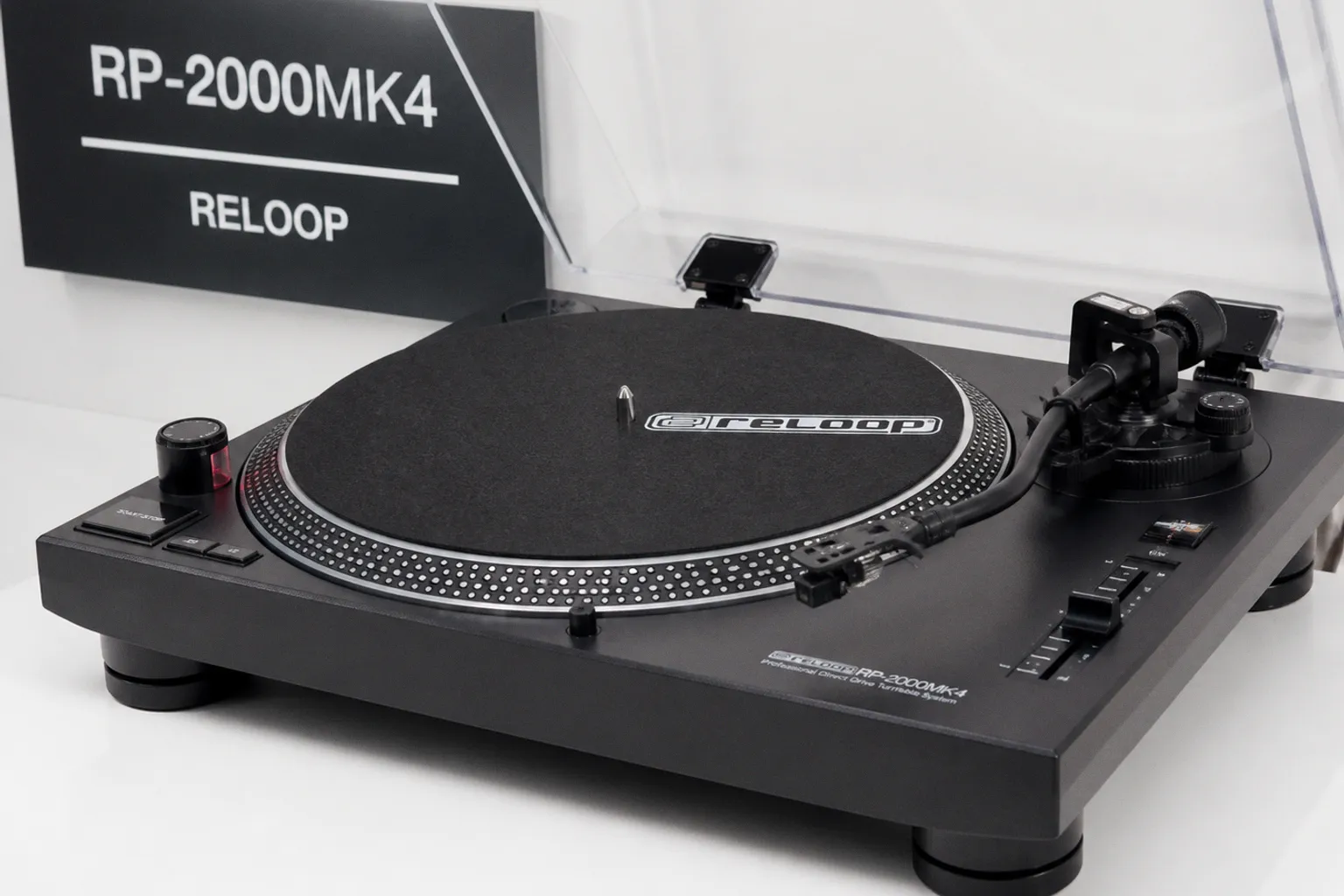 Обновленный виниловый проигрыватель Reloop RP-2000 MK4: что изменилось в бюджетной классике